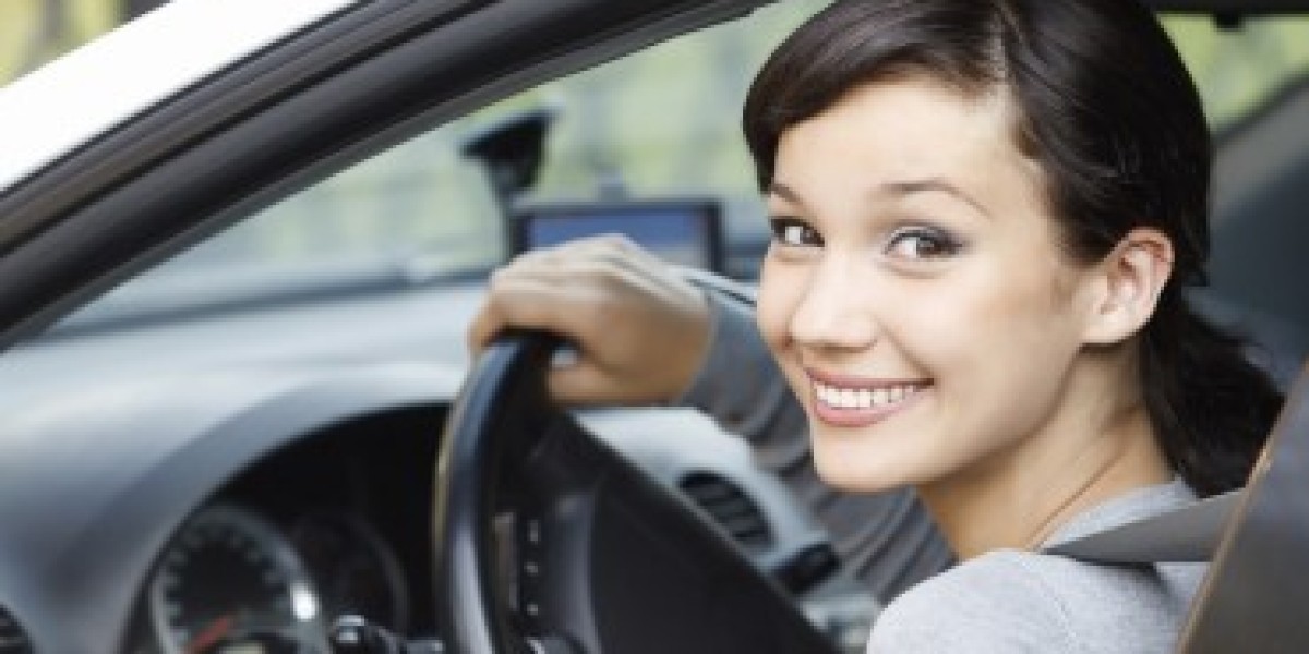 Expert Driving Instructor in Toronto – Learn to Drive with Confidence